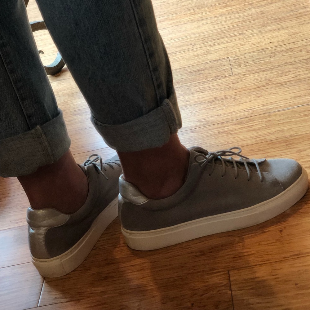 Suede Maiden Lane lace sneakers 8.5-9US (40Euro)